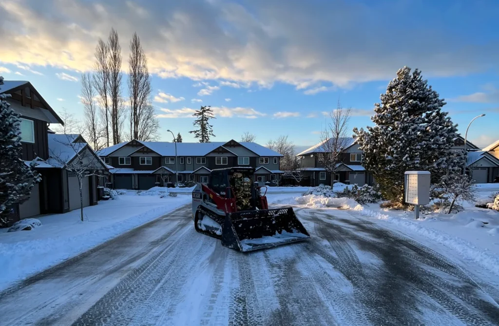Bobcat clearing Bobcat clearing snow in cul de sac<br />